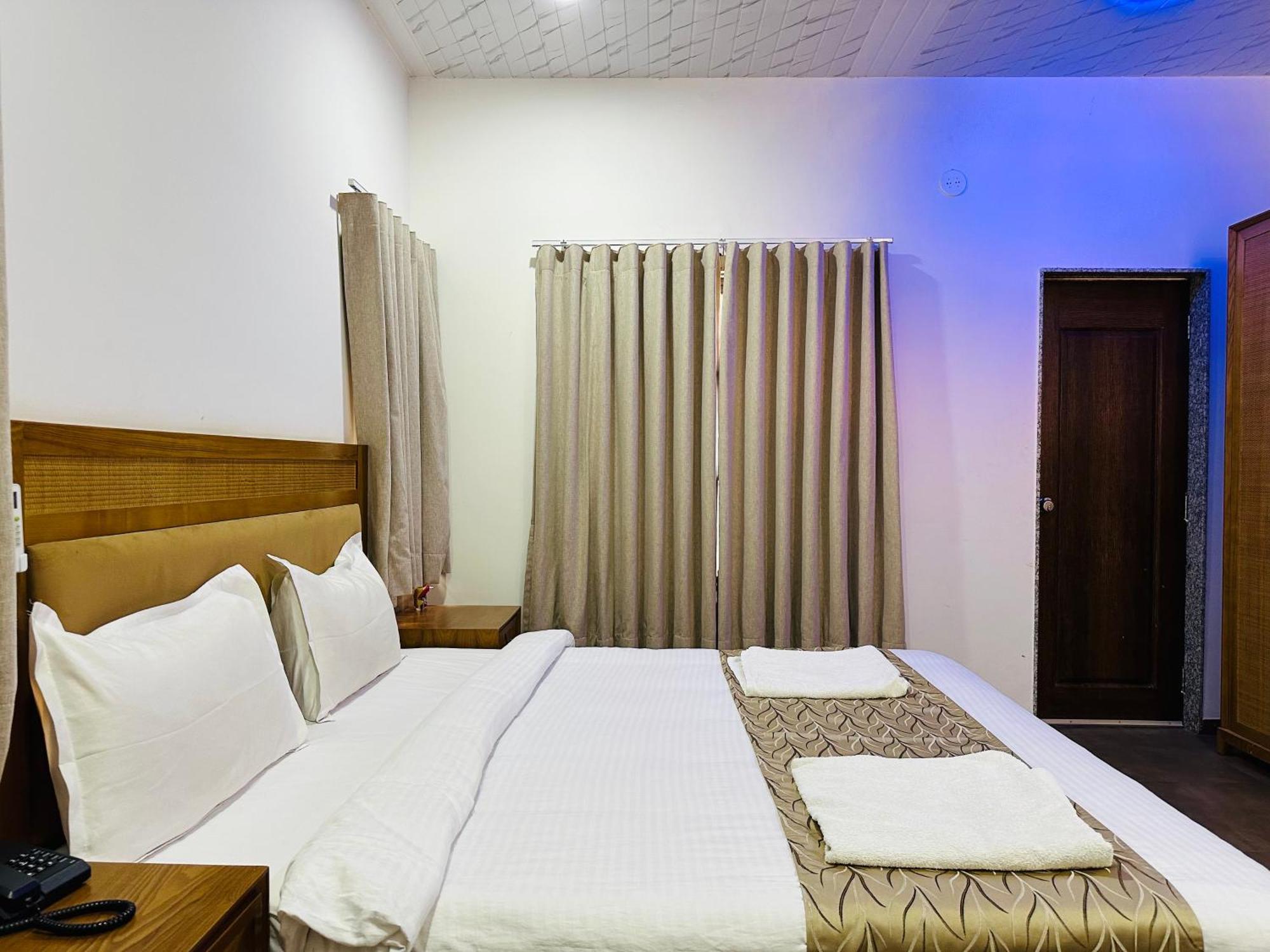Lion Park Hotel & Resorts Сасан Гир Екстериор снимка
