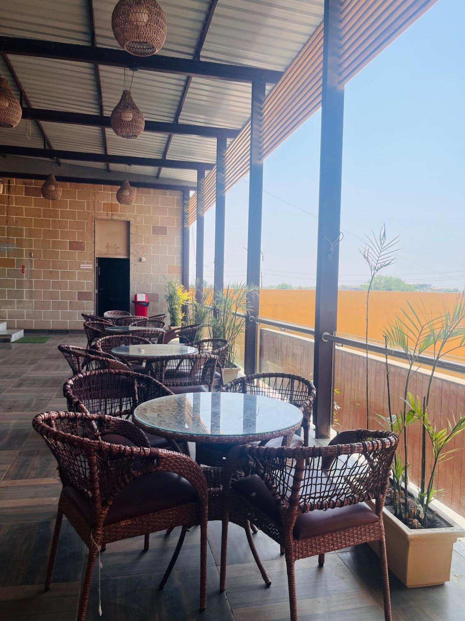 Lion Park Hotel & Resorts Сасан Гир Екстериор снимка